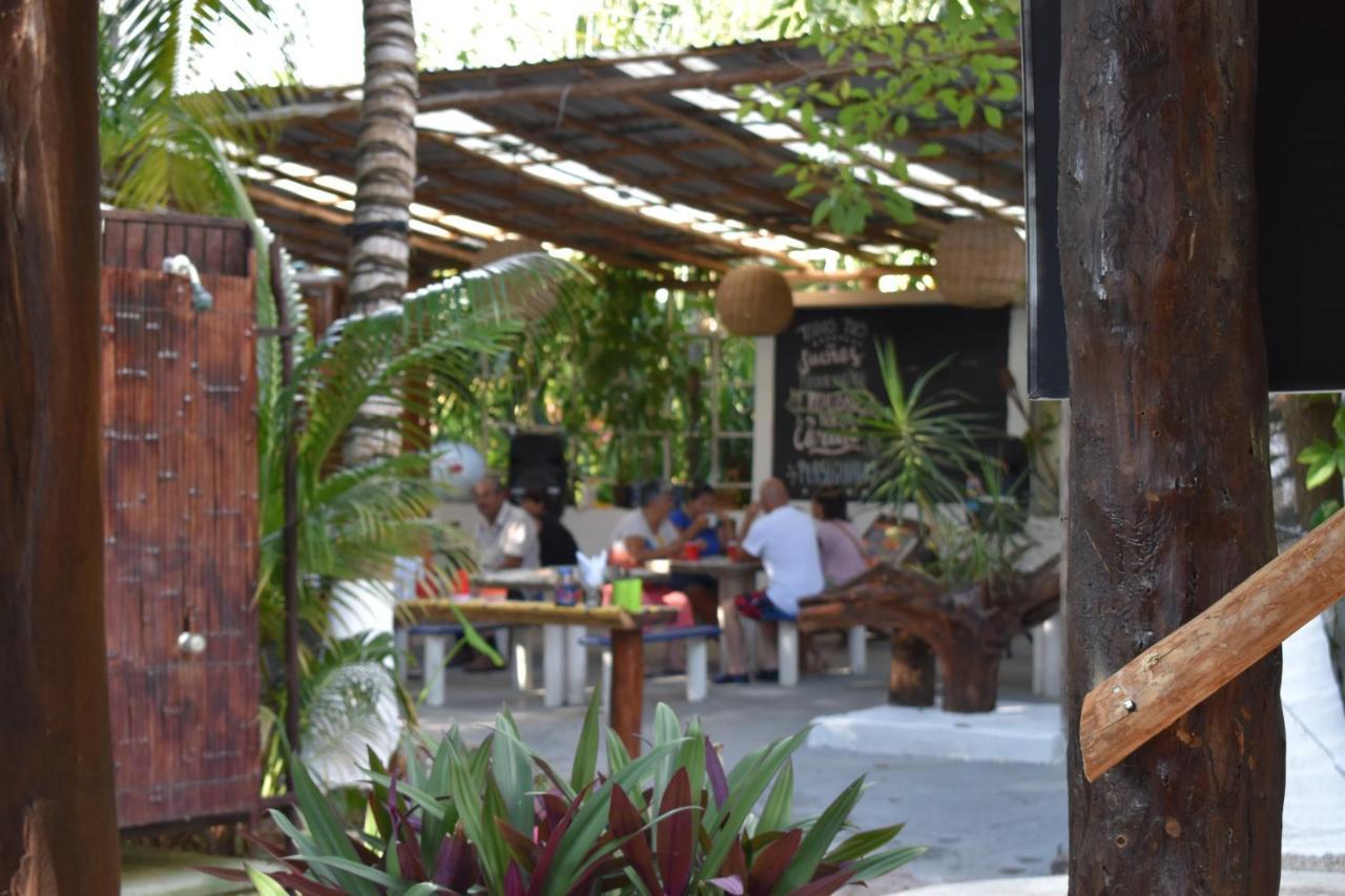 Lobo Inn تولوم المظهر الخارجي الصورة