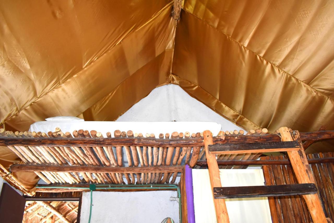 Lobo Inn تولوم المظهر الخارجي الصورة