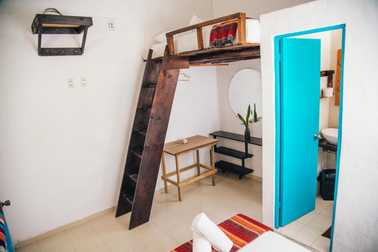 Lobo Inn تولوم المظهر الخارجي الصورة